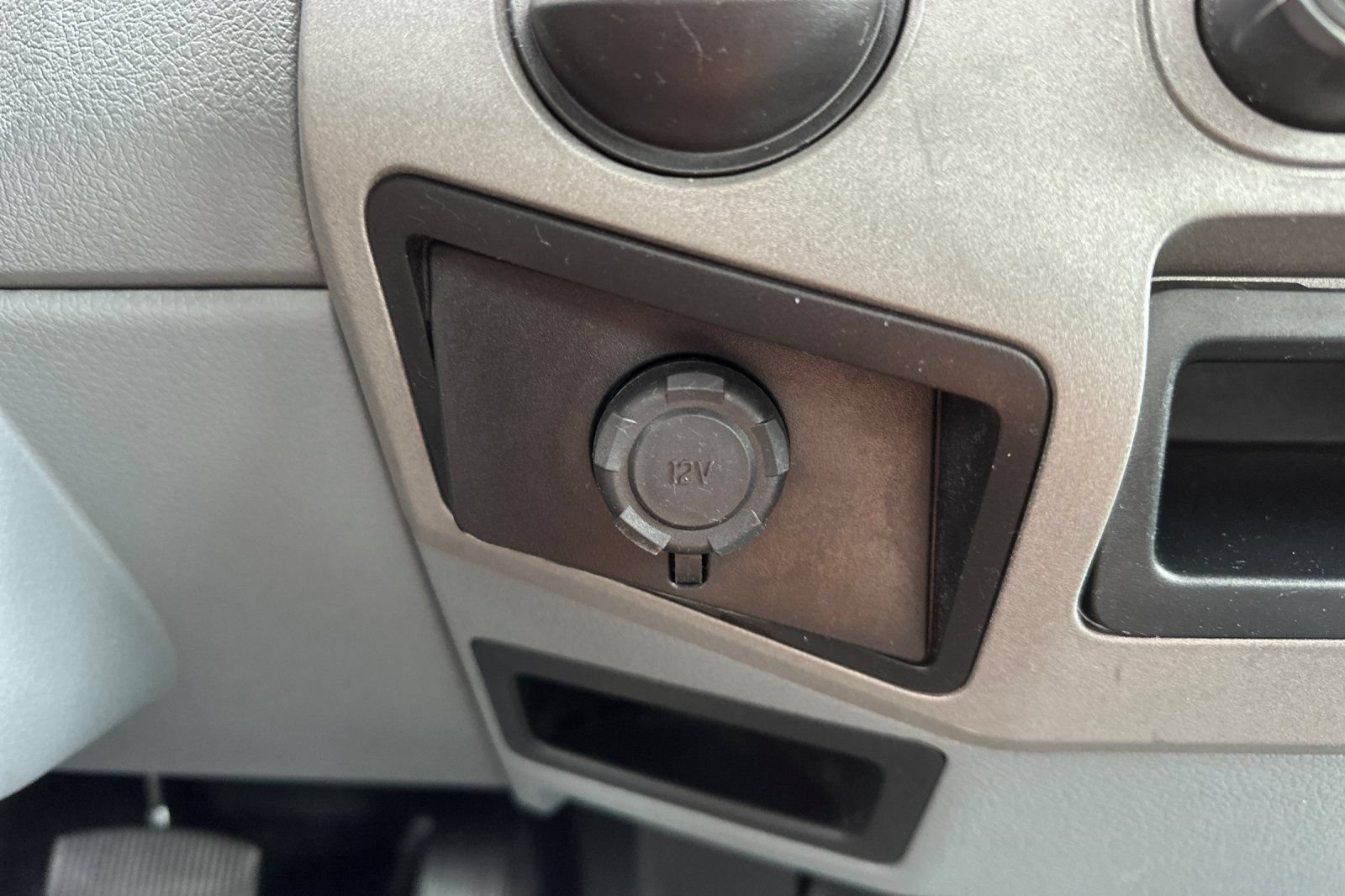 Used 2019 Ford F650 2WD Regular Cab Super Duty image 29