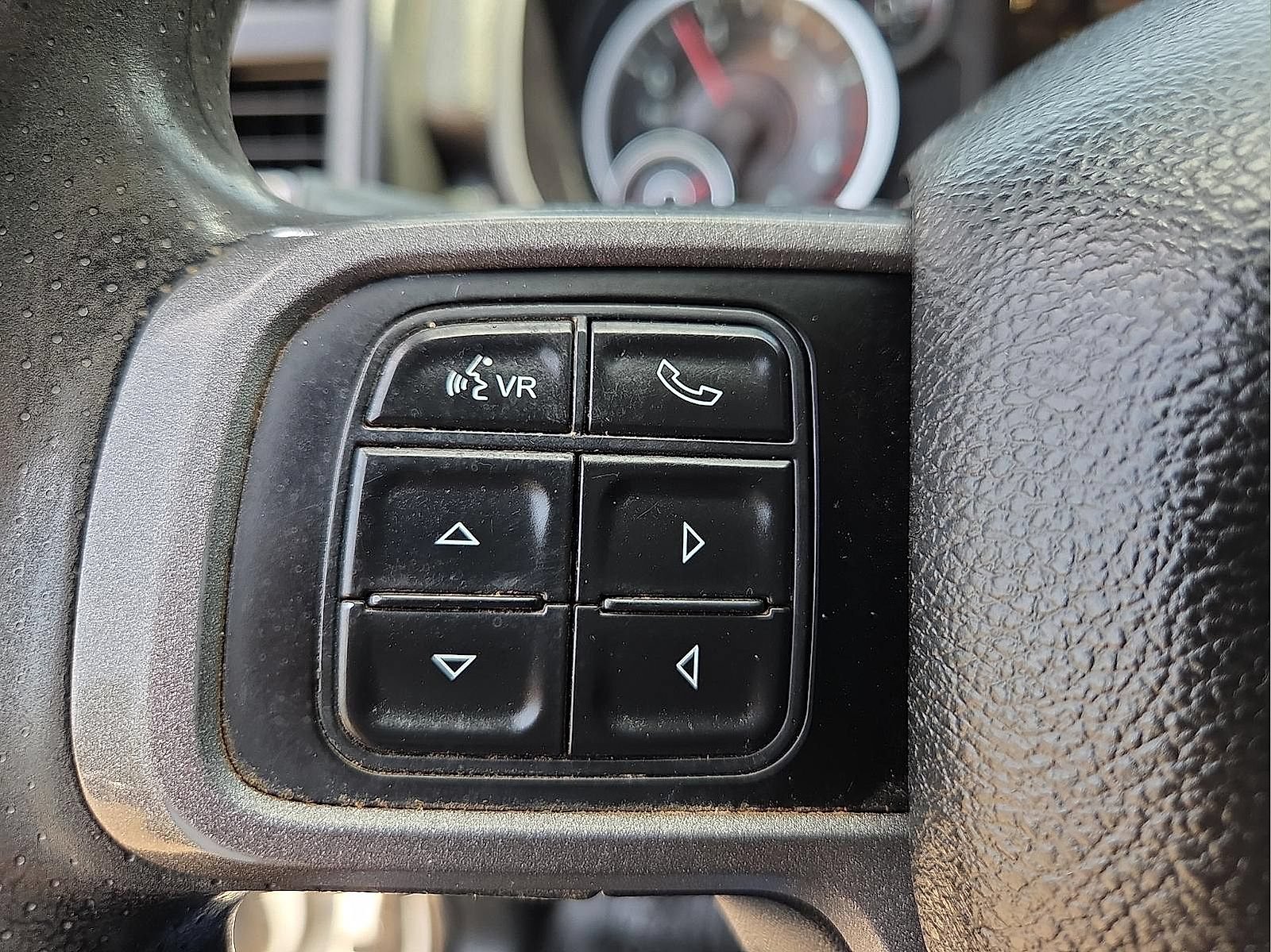 Used 2022 RAM 5500 Tradesman w/ Chrome Appearance Group AWD/4WD image 17