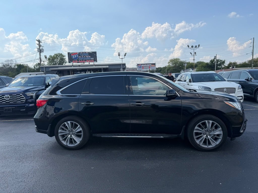 Used 2017 Acura MDX w/ Technology Package FWD image 2