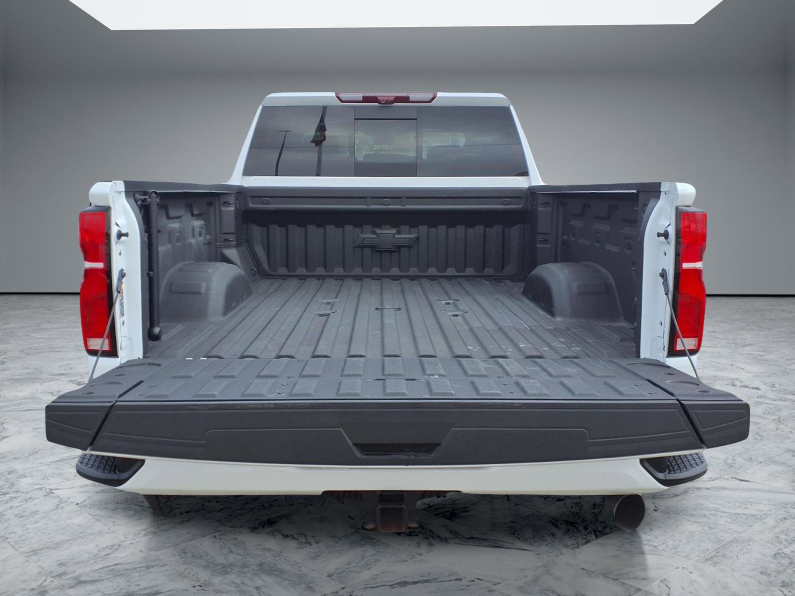 Used 2025 Chevrolet Silverado 2500 High Country w/ High Country Premium Package image 14