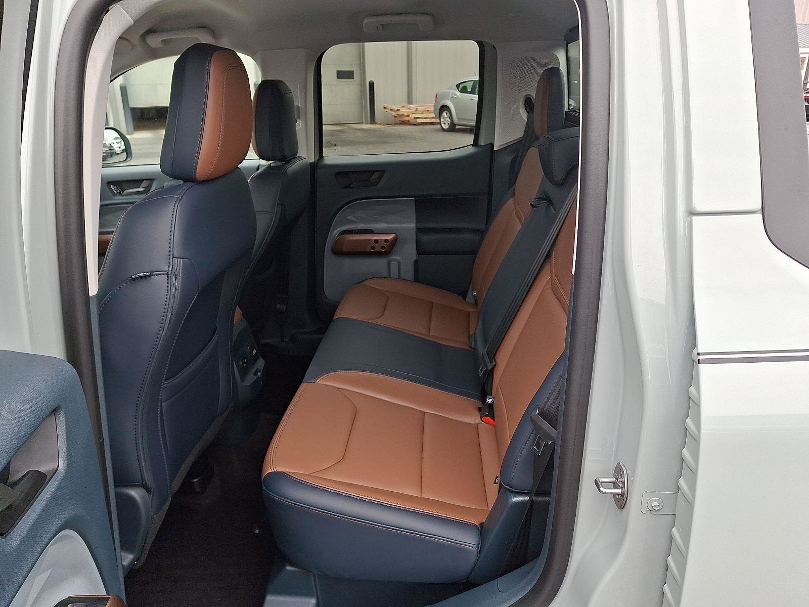 Used 2024 Ford Maverick Lariat w/ 4K Tow Package image 15