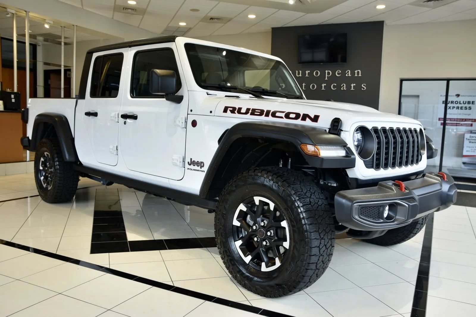 Used 2026 Jeep Gladiator Rubicon AWD/4WD image 1