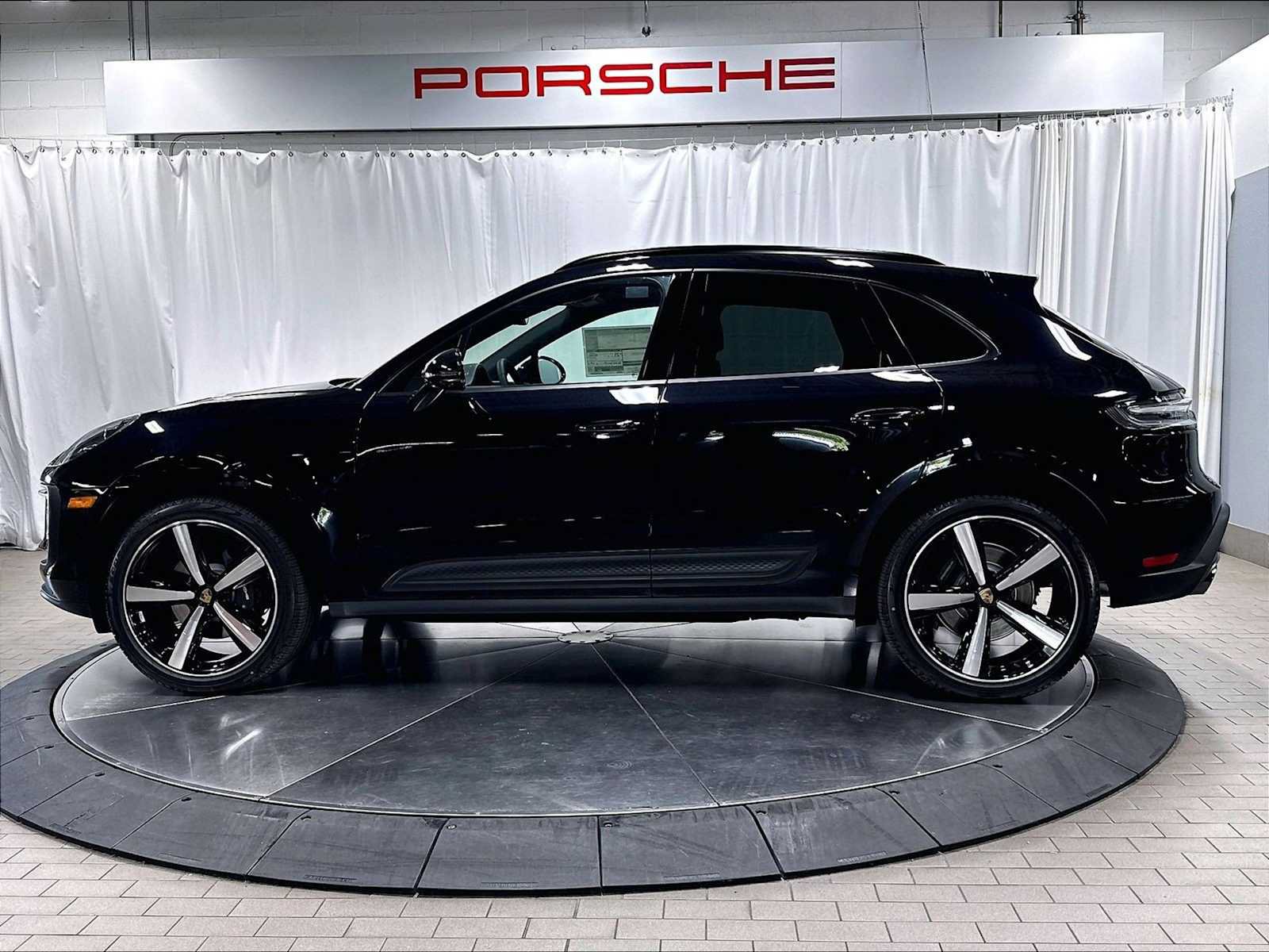 New 2026 Porsche Macan AWD/4WD image 2