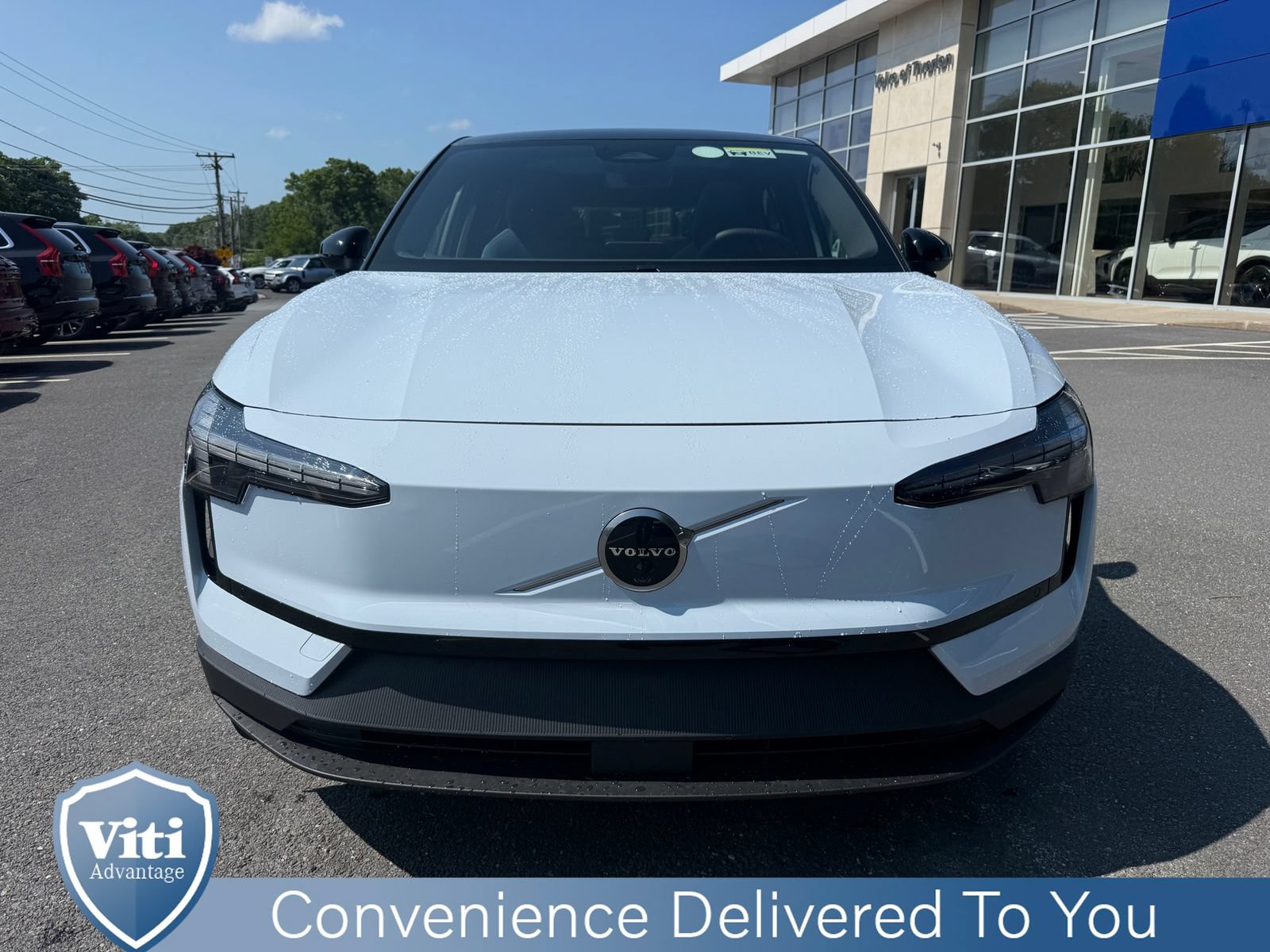 New 2026 Volvo EX30 Ultra w/ Protection Package Premier AWD/4WD image 3
