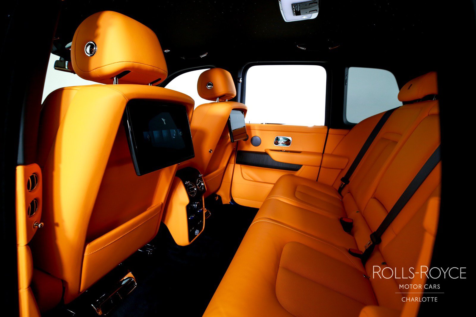 New 2026 Rolls-Royce Cullinan AWD/4WD image 19