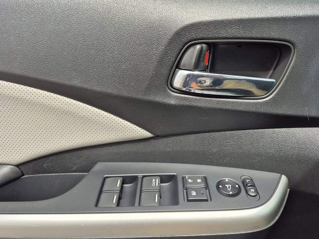 Used 2016 Honda CR-V EX-L image 7
