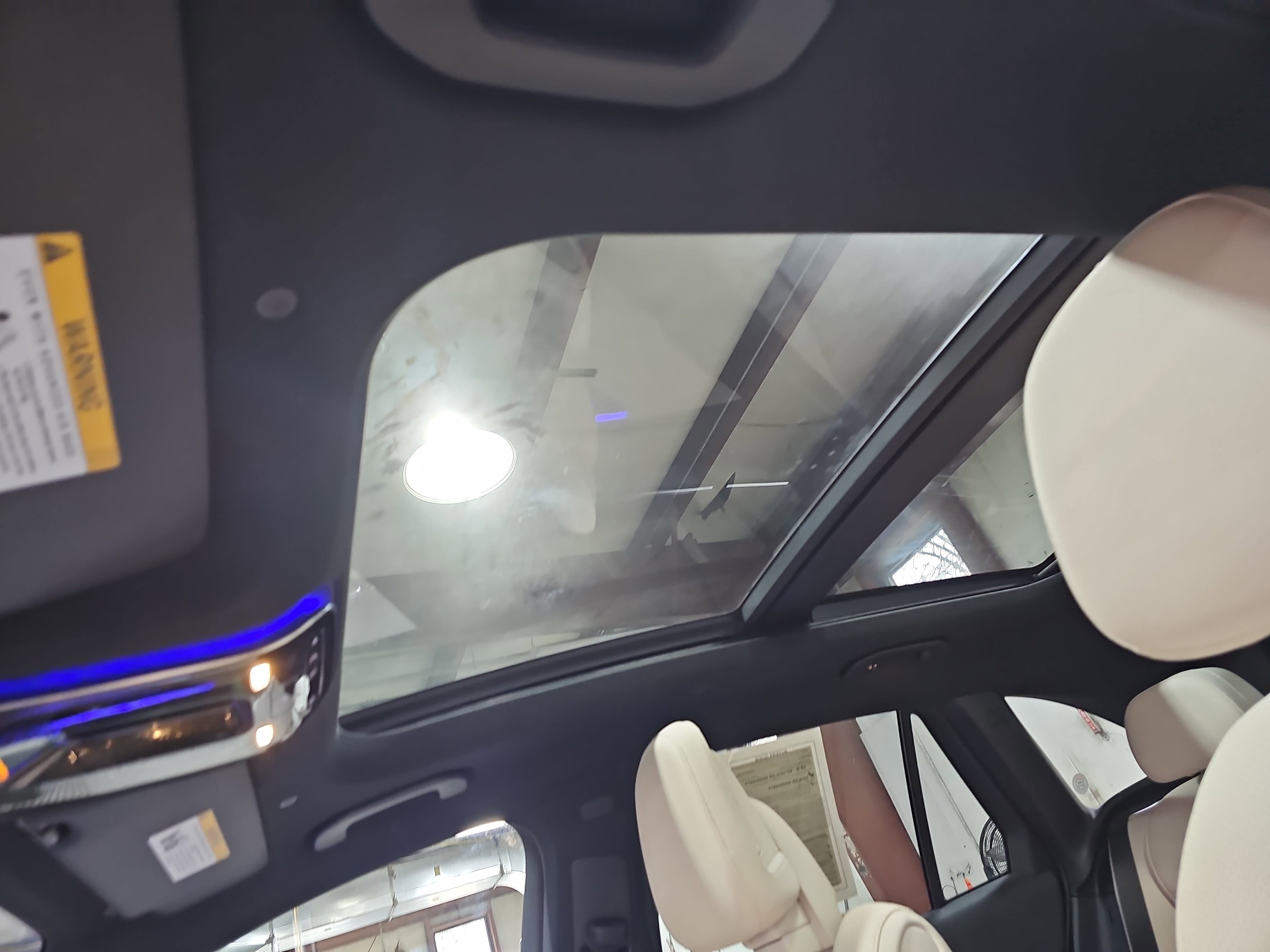 Certified 2025 Mercedes-Benz GLC 300 4MATIC image 32