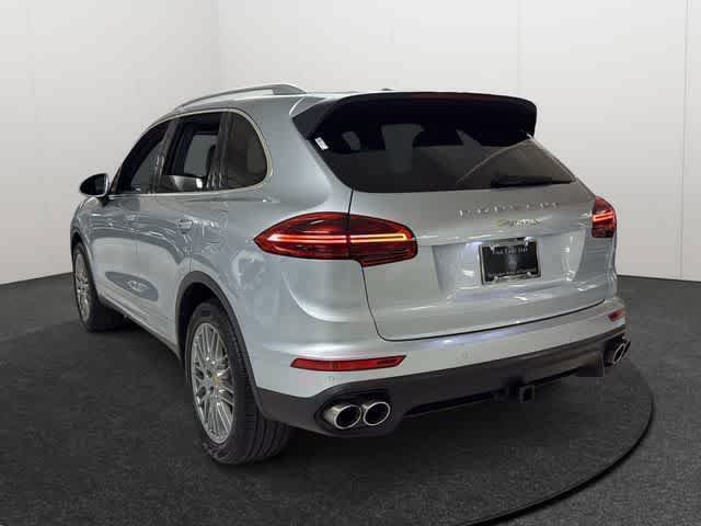 Used 2017 Porsche Cayenne S AWD/4WD image 5
