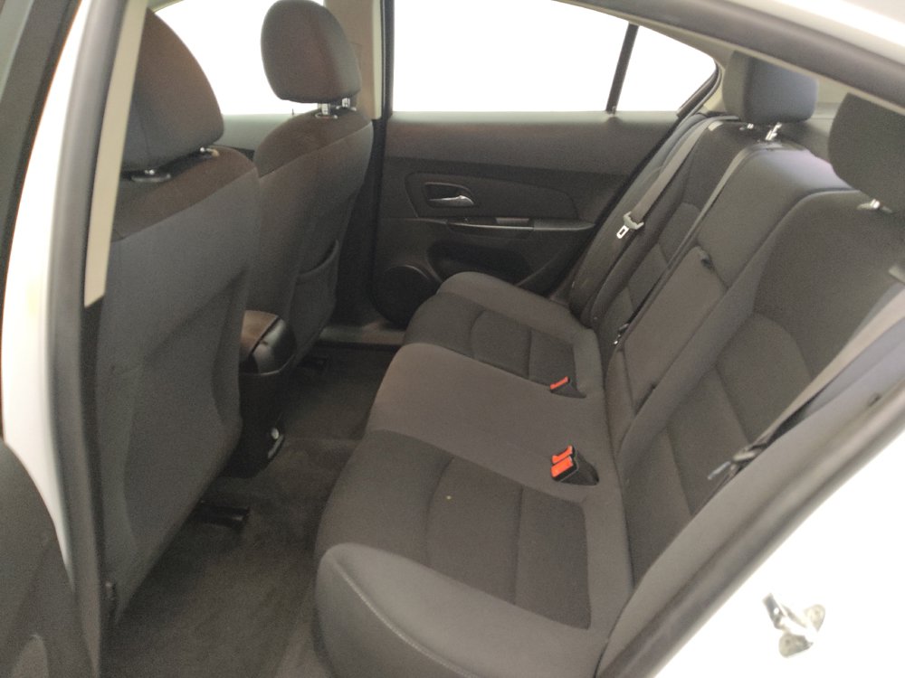Used 2015 Chevrolet Cruze LT w/ RS Package FWD image 18