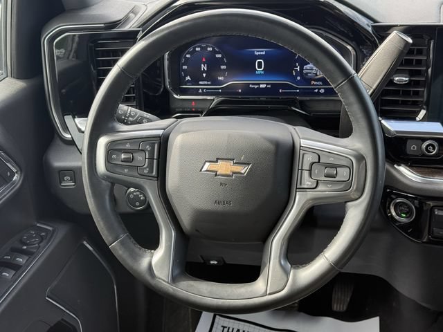 Used 2023 Chevrolet Silverado 1500 LT AWD/4WD image 22