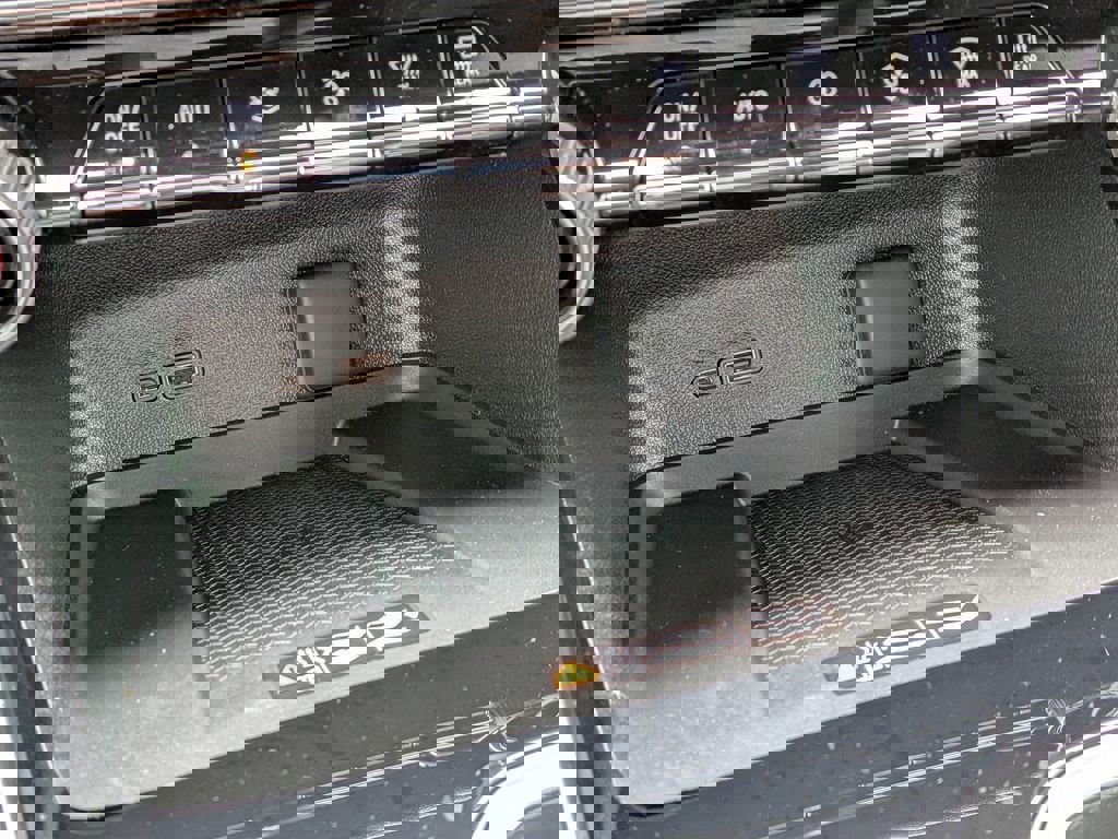 New 2026 Chevrolet Traverse LT w/ Midnight/Sport Edition image 31