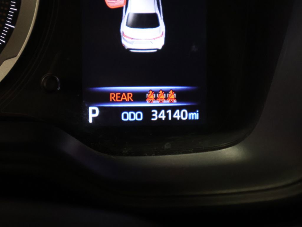 Used 2022 Toyota Corolla SE image 31