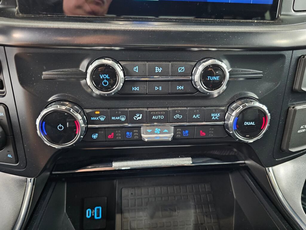 Used 2022 Ford F150 Platinum w/ Equipment Group 701A High image 24