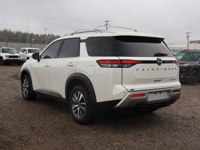 Used 2024 Nissan Pathfinder SL image 8