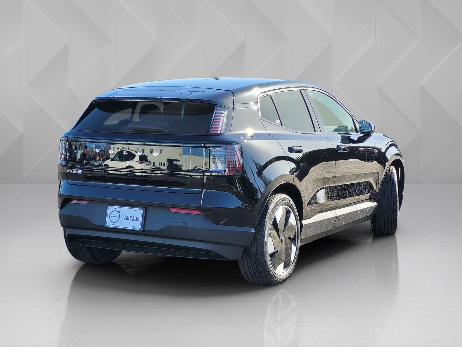 New 2026 Volvo EX30 Plus w/ Protection Package Premier image 6