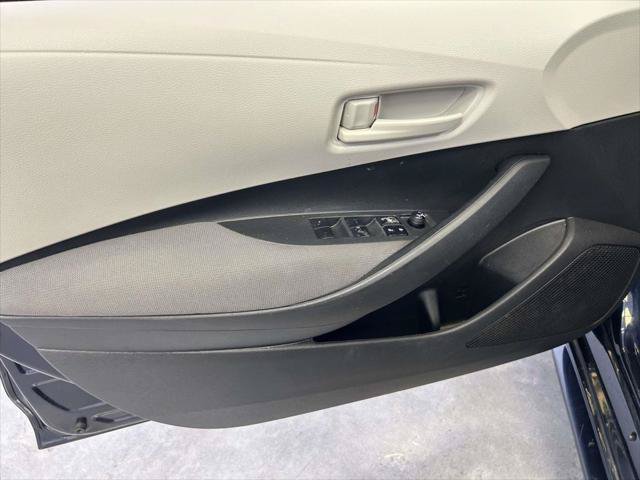 Certified 2022 Toyota Corolla LE FWD image 17