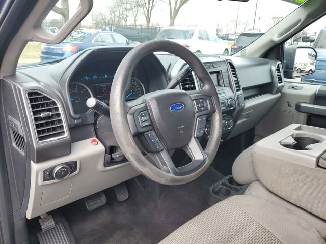 Used 2016 Ford F150 XLT w/ Trailer Tow Package image 11