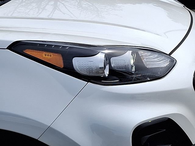 Used 2022 Kia Sportage Nightfall Edition image 28