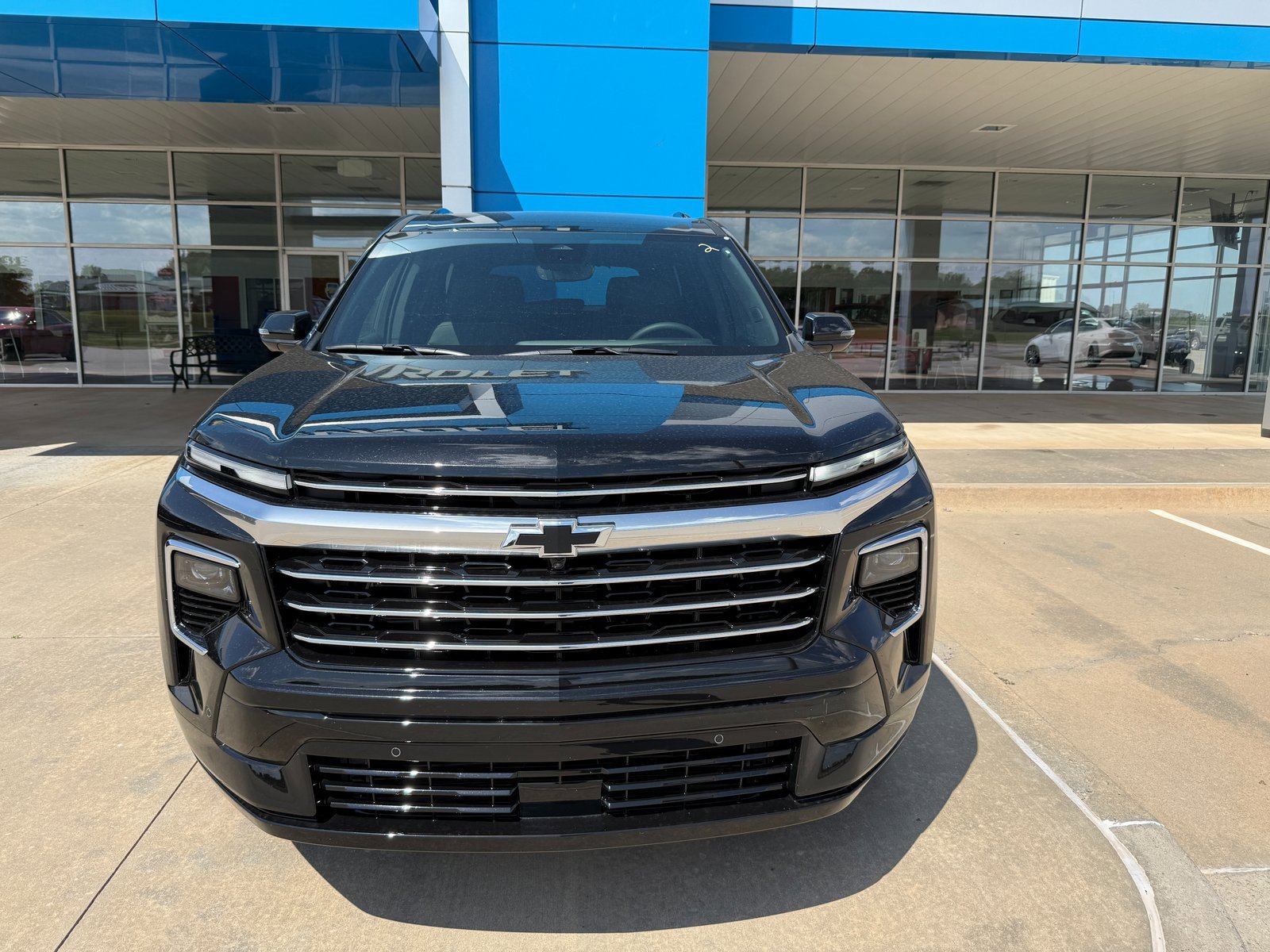 New 2026 Chevrolet Traverse High Country image 2