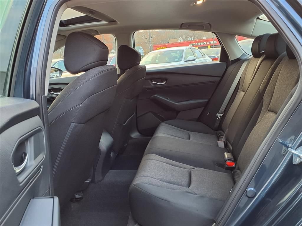 Used 2024 Honda Accord EX image 18