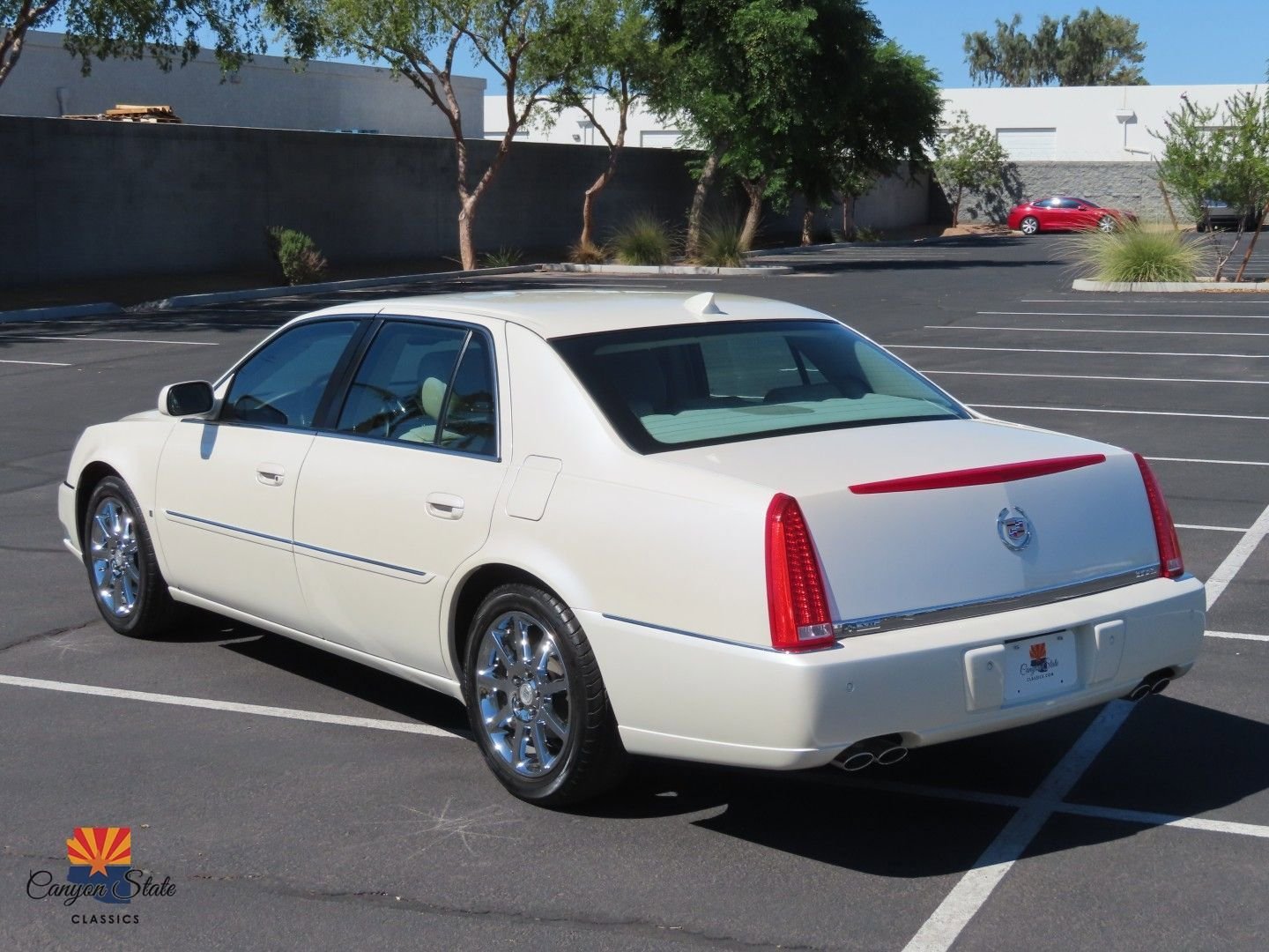 Used 2009 Cadillac DTS image 10