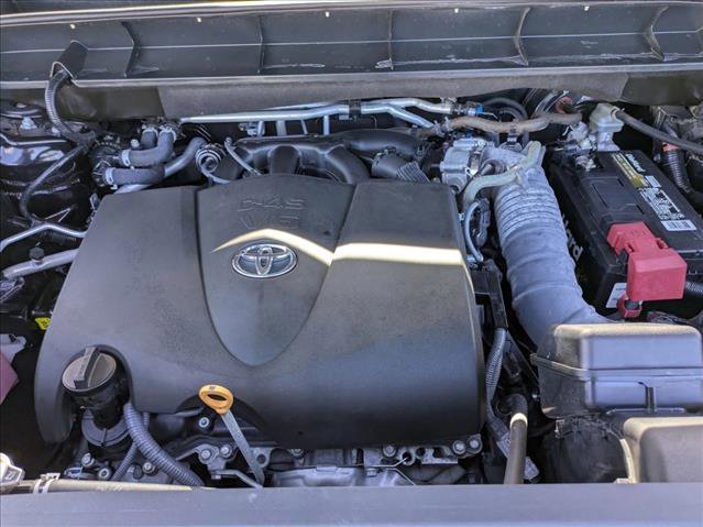 Certified 2021 Toyota Highlander LE image 24