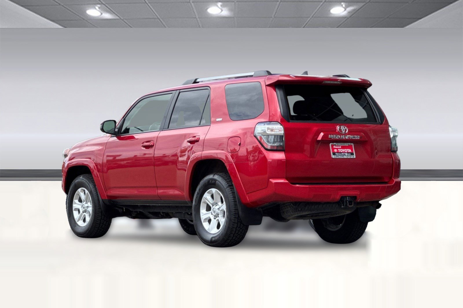 Certified 2024 Toyota 4Runner SR5 AWD/4WD image 7