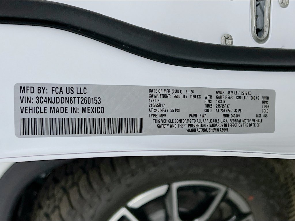 New 2026 Jeep Compass Trailhawk w/ Sun, Sound & Navigation Group AWD/4WD image 33