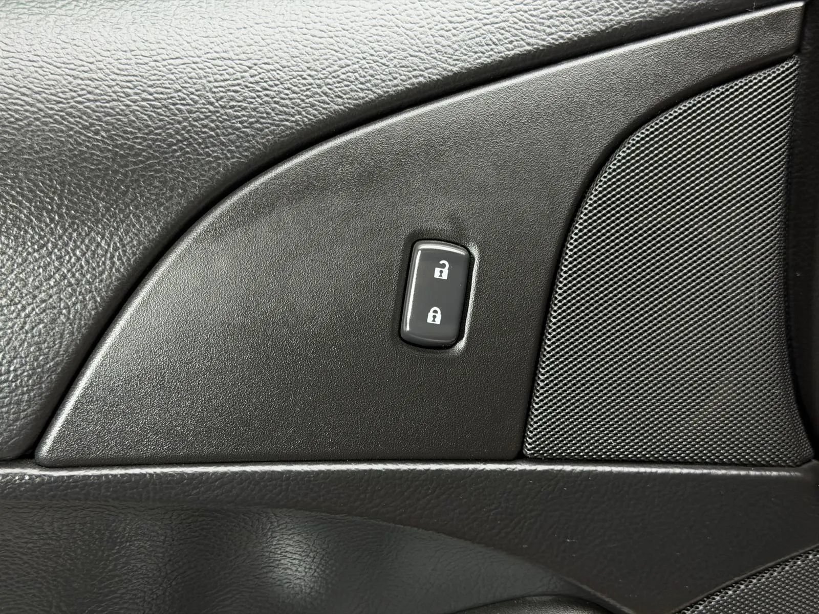 Used 2012 Chevrolet Corvette Coupe RWD image 20