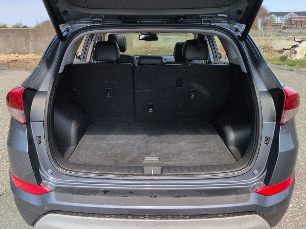 Used 2017 Hyundai Tucson Limited w/ Limited Ultimate Package 03 image 23