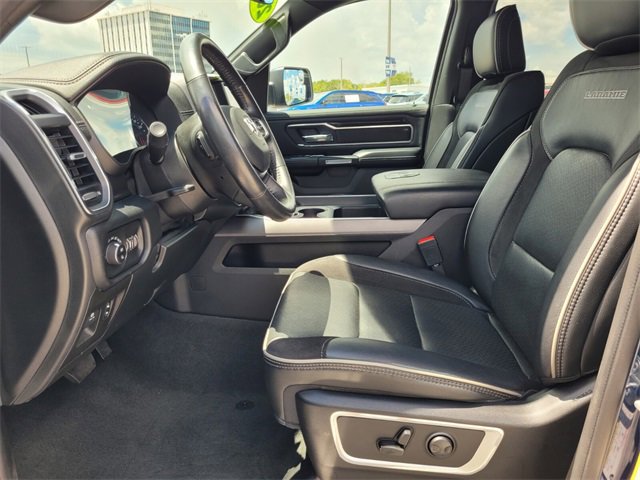 Used 2022 RAM 1500 Laramie w/ Sport Appearance Package image 15
