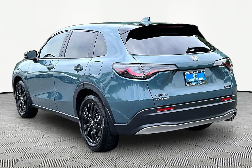 Certified 2026 Honda HR-V Sport image 4