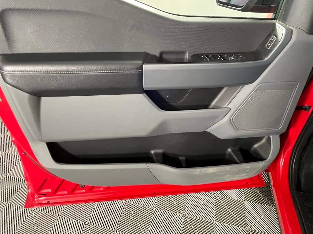 Used 2023 Ford F150 XLT w/ Trailer Tow Package image 10