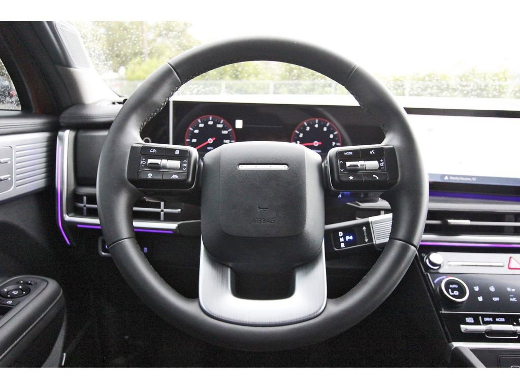 Certified 2025 Hyundai Santa Fe Limited AWD/4WD image 17