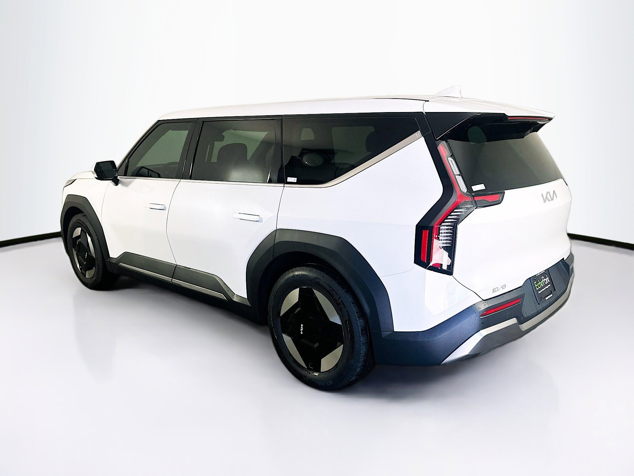 Used 2024 Kia EV9 Light Long Range image 5