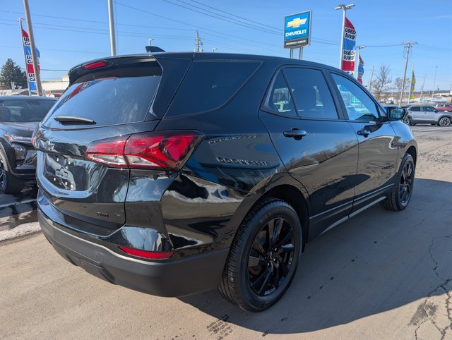 Used 2024 Chevrolet Equinox LS w/ LS Convenience Package image 5