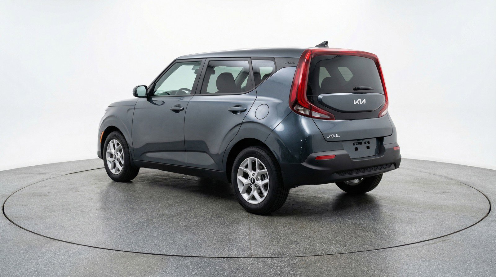 Used 2025 Kia Soul LX w/ LX Technology Package FWD image 6