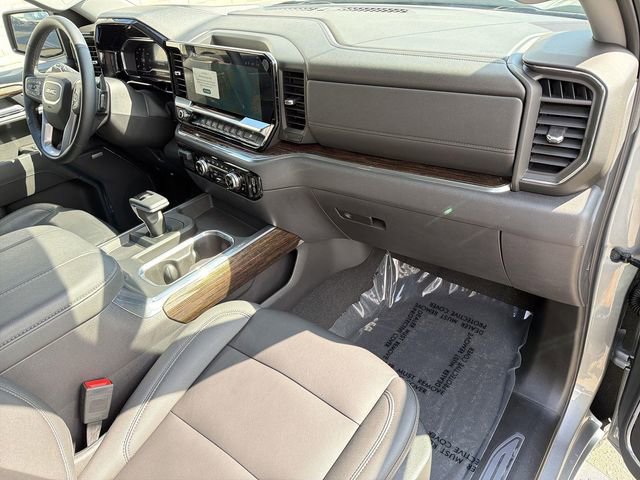 Used 2025 GMC Sierra 1500 Elevation w/ Elevation Premium Package AWD/4WD image 28