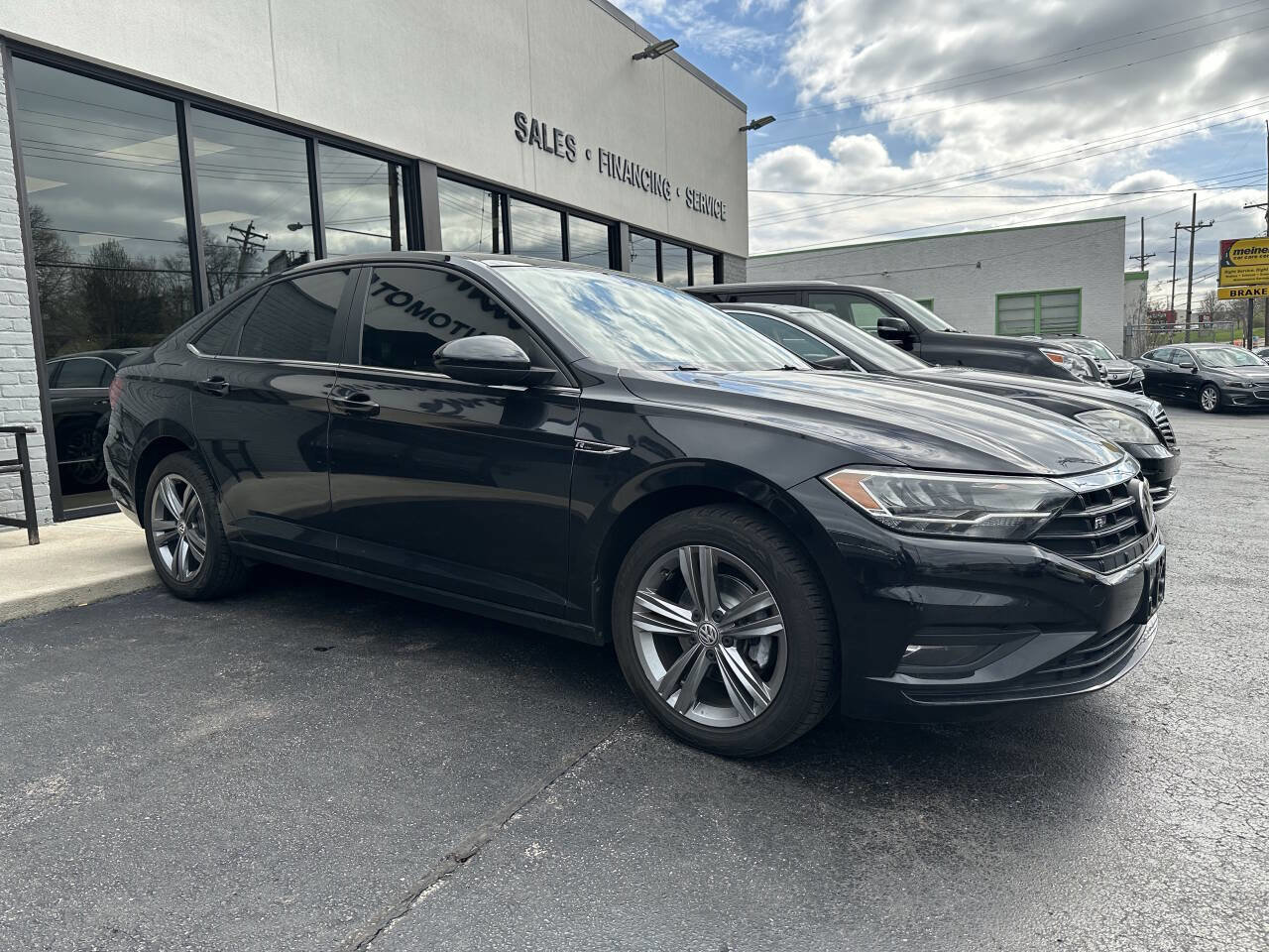 Used 2019 Volkswagen Jetta R-Line image 5