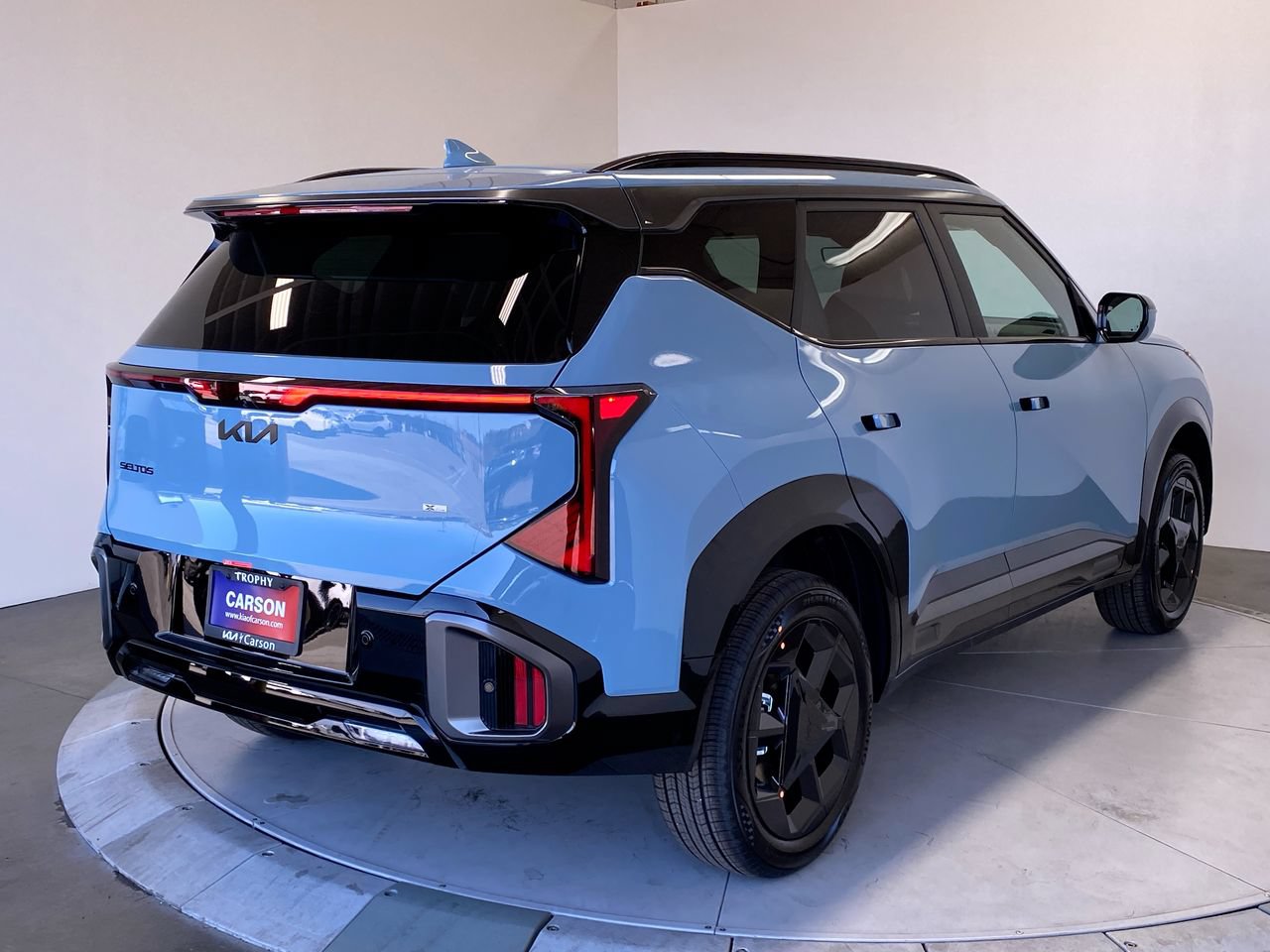 New 2027 Kia Seltos X-Line S w/ X-Line S Premium Package AWD/4WD image 5