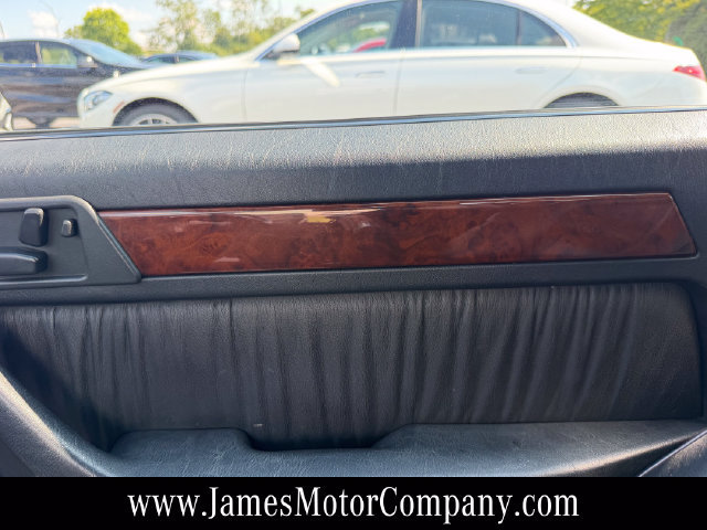 Used 1995 Mercedes-Benz E 320 Convertible image 55
