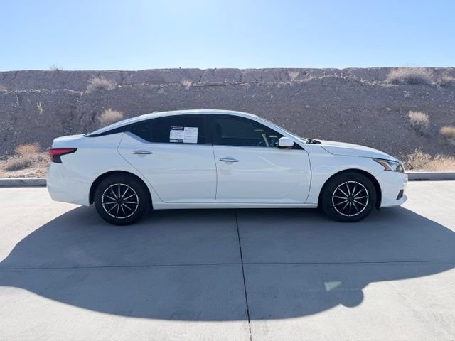 Used 2019 Nissan Altima 2.5 S FWD image 4
