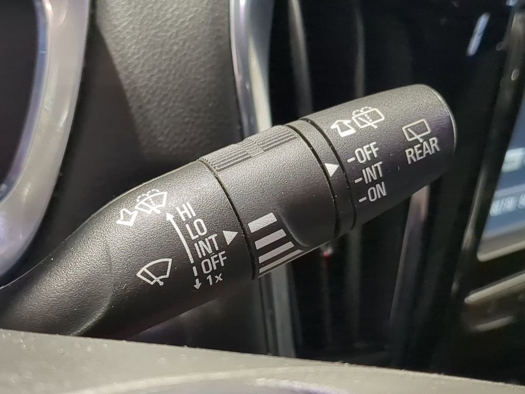 Used 2019 Chevrolet Traverse LS FWD image 29