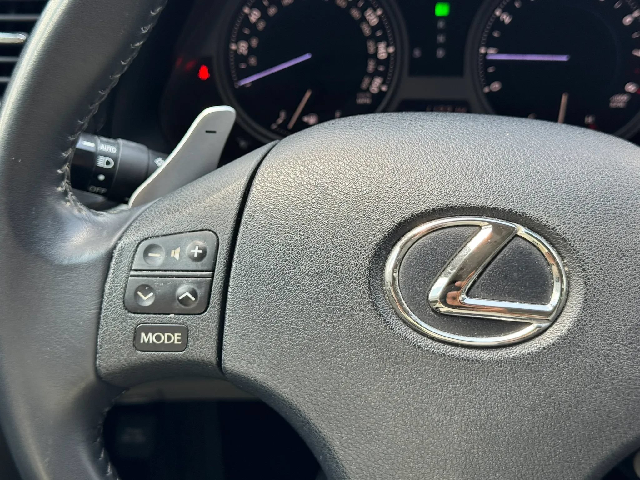 Used 2006 Lexus IS 250 RWD image 19