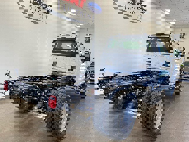 New 2026 Ford F550 4x4 Regular Cab Super Duty w/ XL Chrome Package image 7