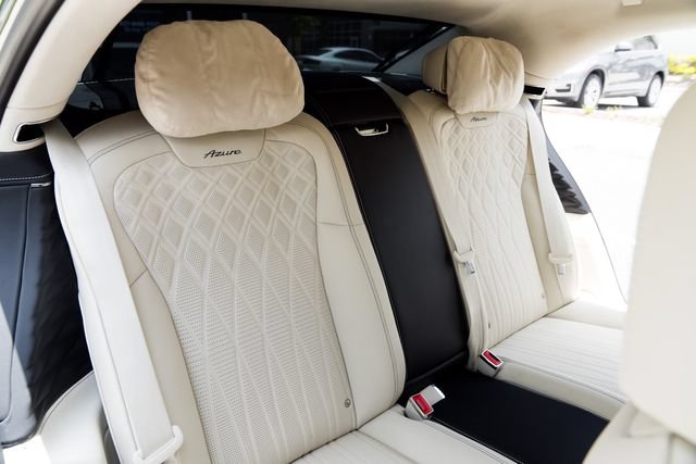Used 2023 Bentley Flying Spur Azure AWD/4WD image 34