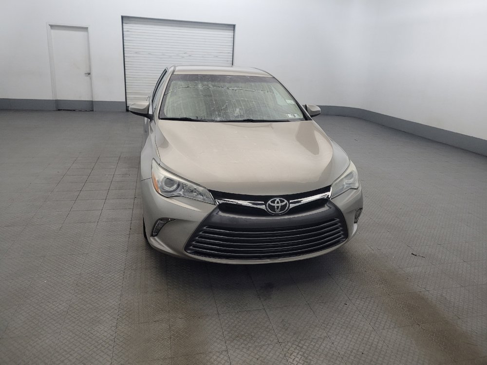Used 2016 Toyota Camry XLE FWD image 14