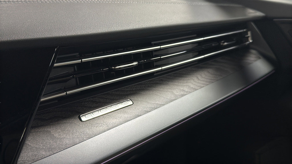 Used 2025 Audi A3 2.0T Premium w/ Convenience Package image 35