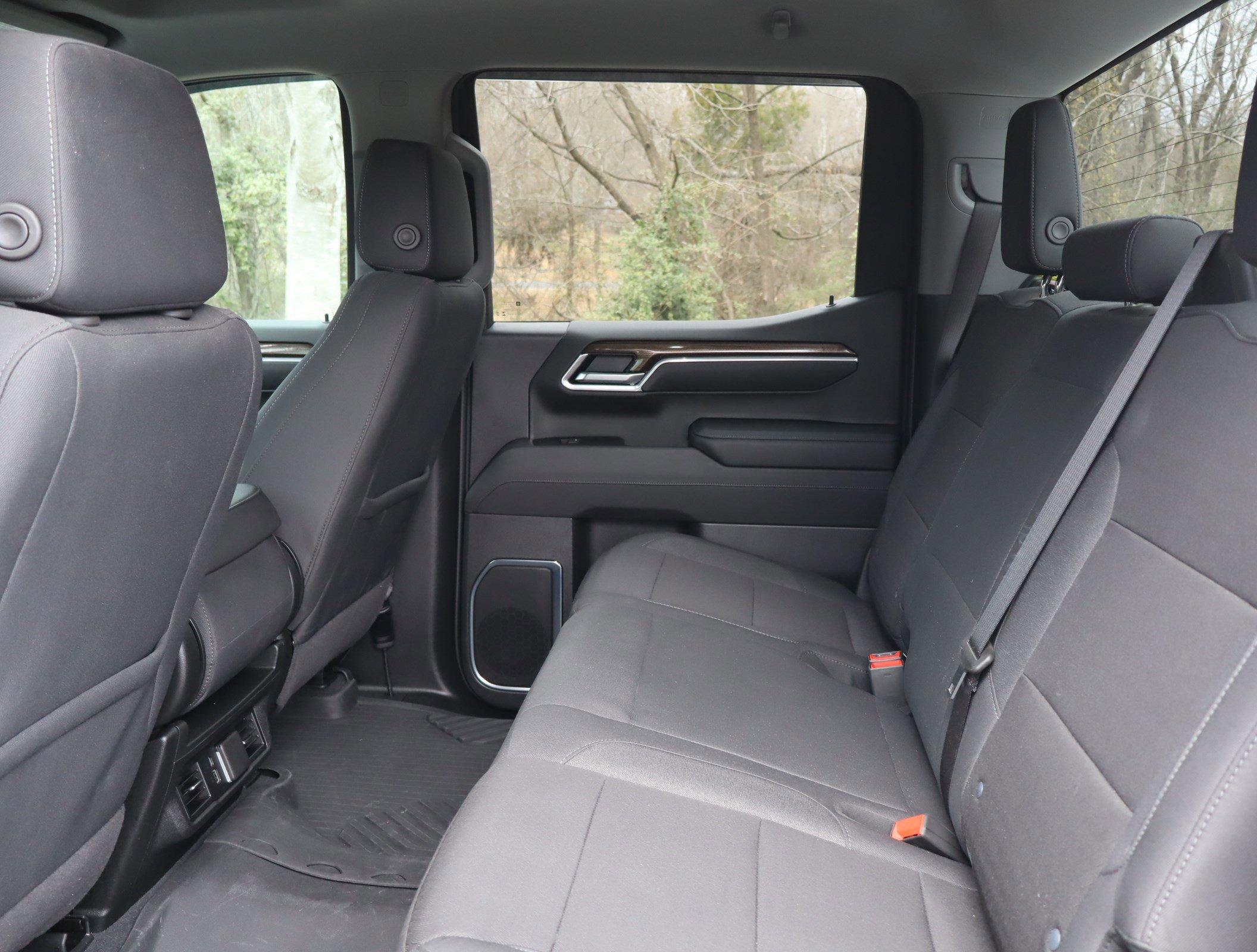 Certified 2025 Chevrolet Silverado 1500 LT image 36