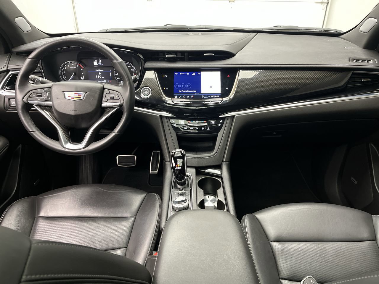 Used 2023 Cadillac XT6 Sport image 4